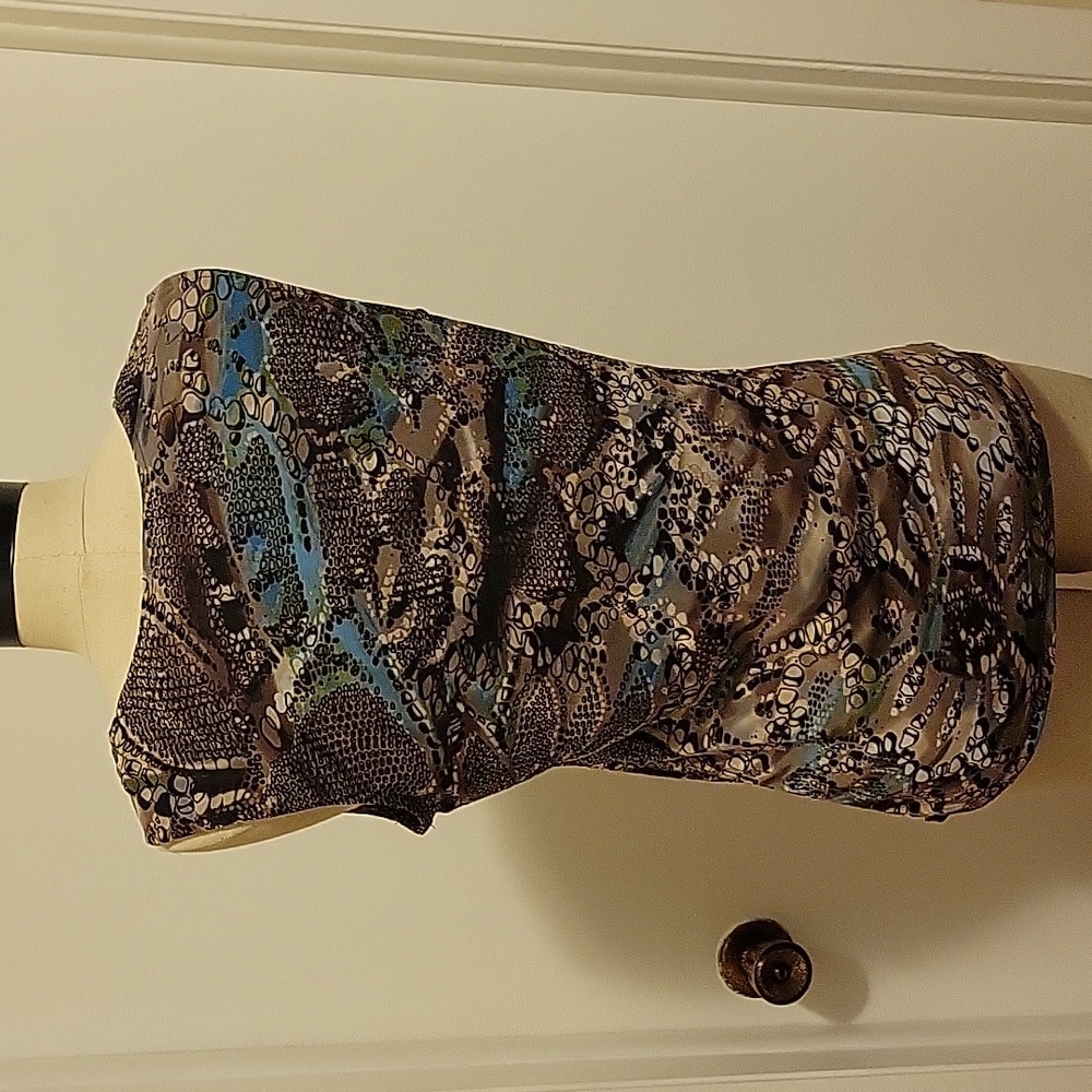 RQT Beaded Tank/ Shell - Picture 4 of 7